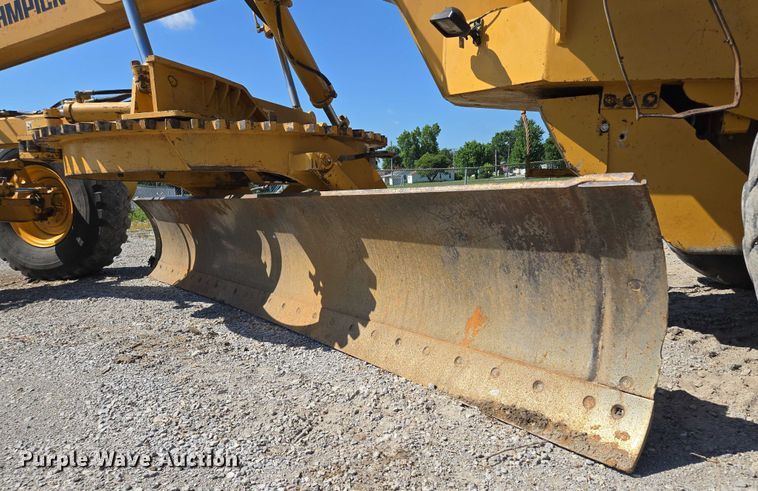 image for item EF1576 1993 Champion 720A motor grader