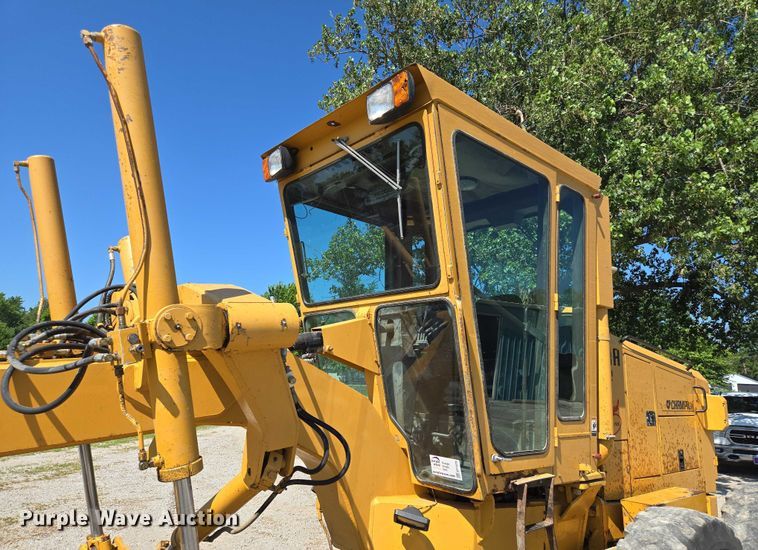 image for item EF1576 1993 Champion 720A motor grader