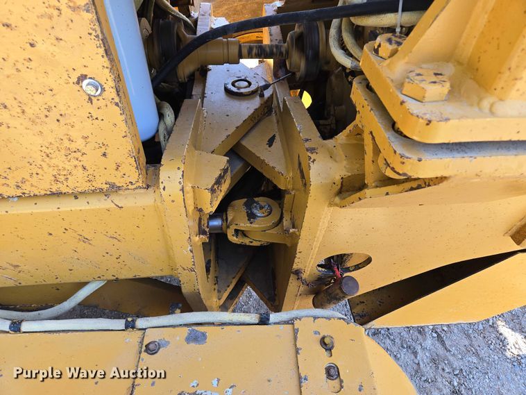 image for item EF1576 1993 Champion 720A motor grader