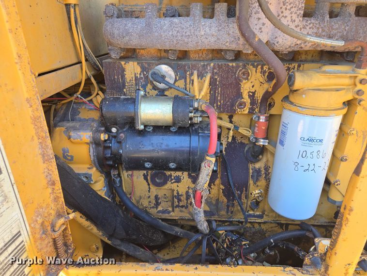 image for item EF1576 1993 Champion 720A motor grader