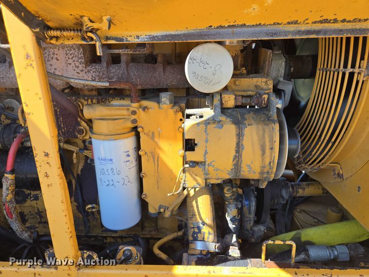 image for item EF1576 1993 Champion 720A motor grader