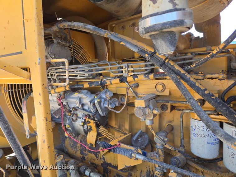 image for item EF1576 1993 Champion 720A motor grader