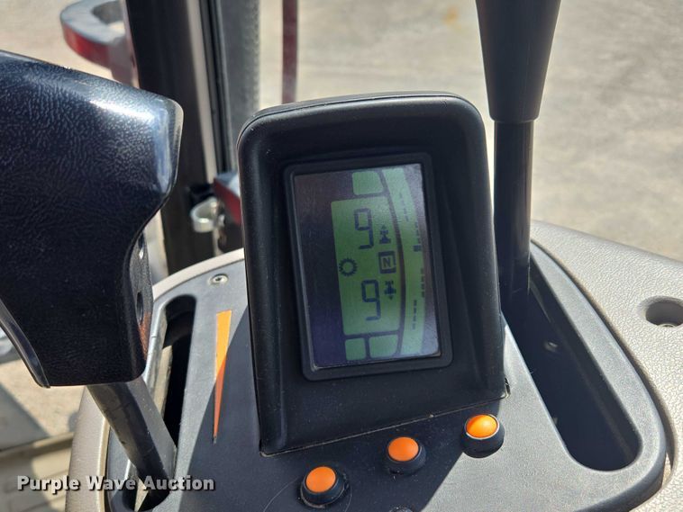 image for item EF1668 2018 Case Maxxum 150 MFWD tractor