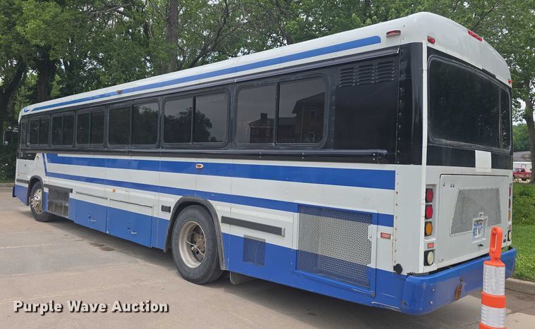 image for item EF3507 2003 Blue Bird All American coach bus
