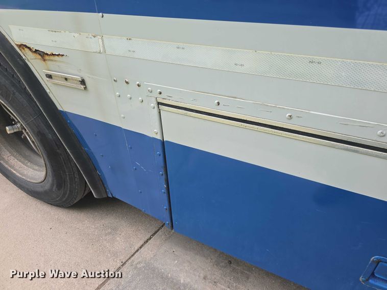 image for item EF3507 2003 Blue Bird All American coach bus