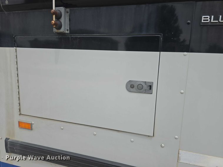 image for item EF3507 2003 Blue Bird All American coach bus