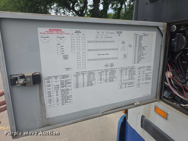 image for item EF3507 2003 Blue Bird All American coach bus