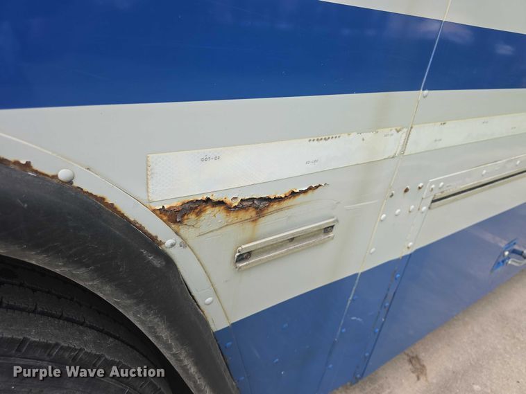 image for item EF3507 2003 Blue Bird All American coach bus