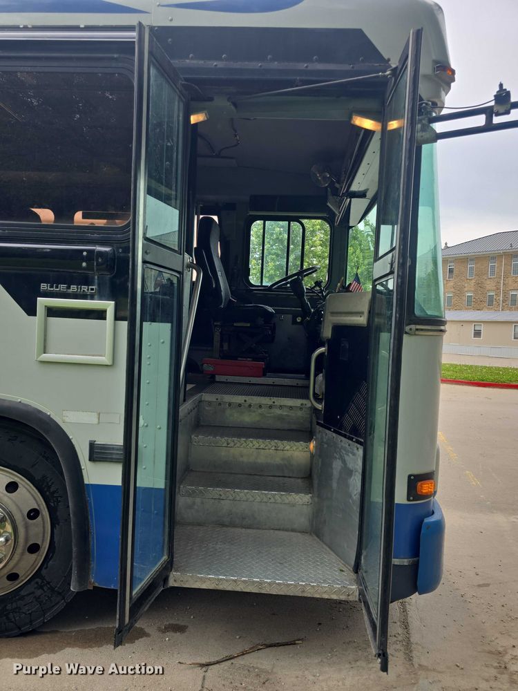 image for item EF3507 2003 Blue Bird All American coach bus