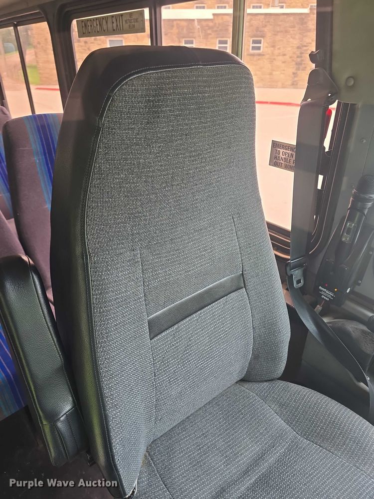 image for item EF3507 2003 Blue Bird All American coach bus