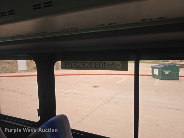 image for item EF3507 2003 Blue Bird All American coach bus