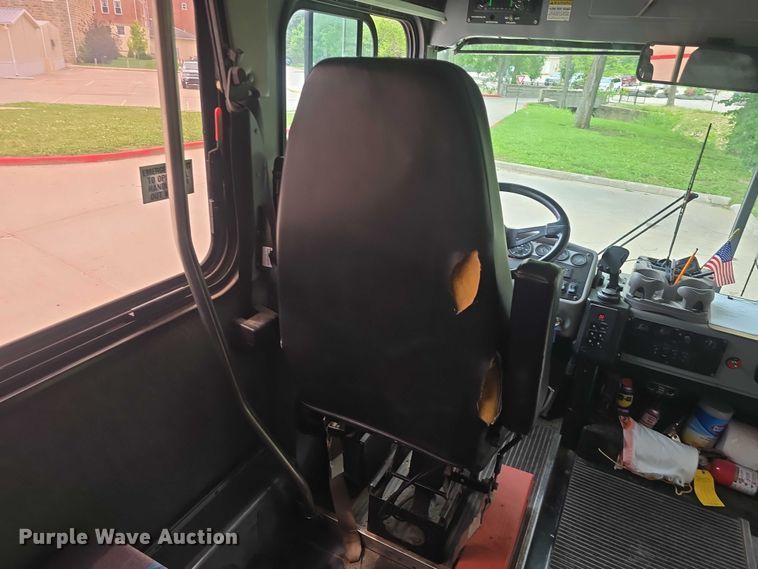 image for item EF3507 2003 Blue Bird All American coach bus