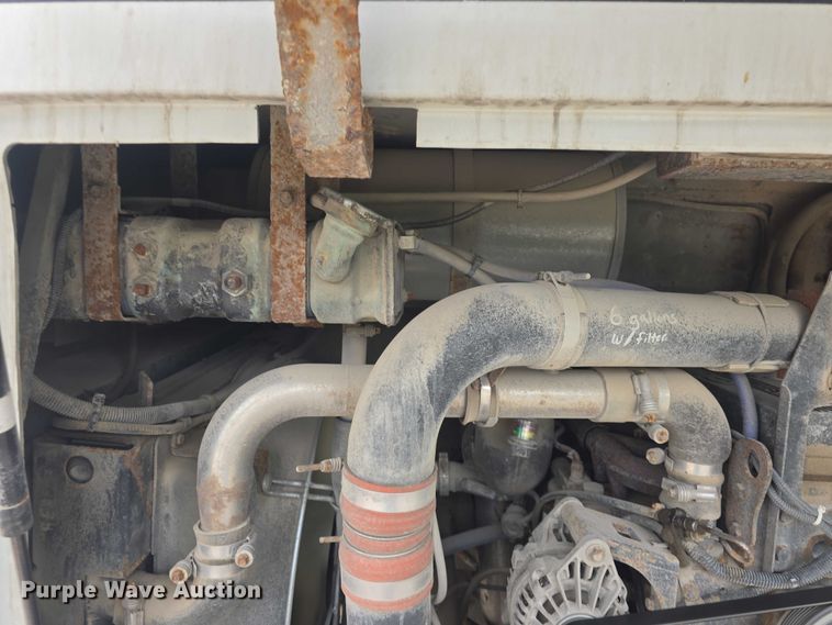 image for item EF3507 2003 Blue Bird All American coach bus