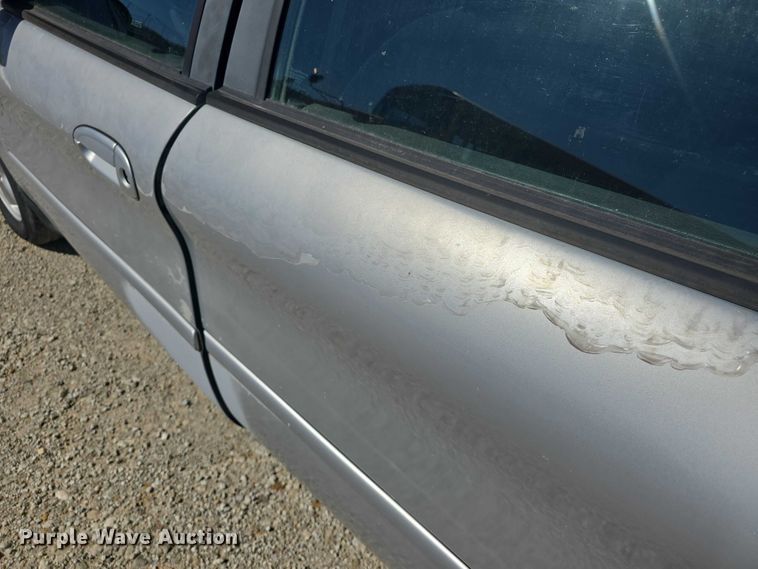 image for item EF3568 2003 Ford Taurus 