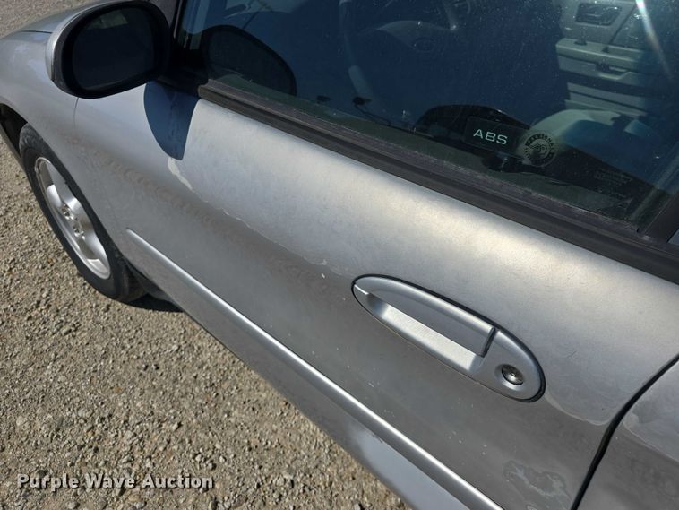 image for item EF3568 2003 Ford Taurus 