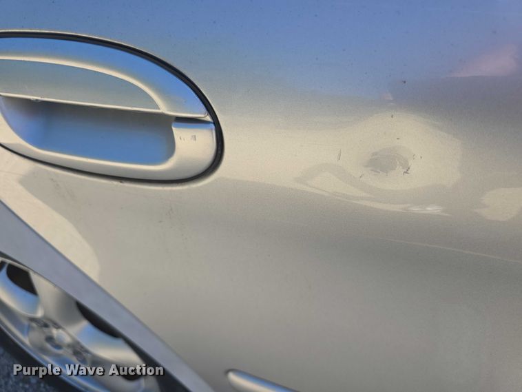 image for item EF3568 2003 Ford Taurus 