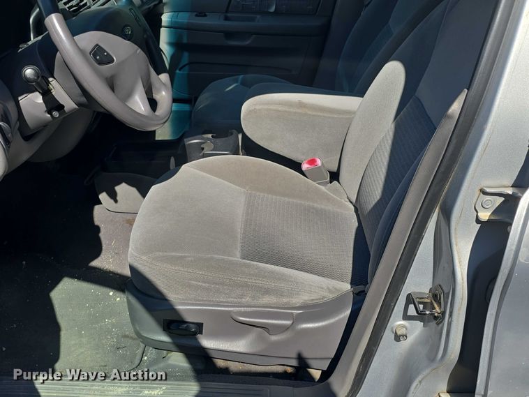 image for item EF3568 2003 Ford Taurus 