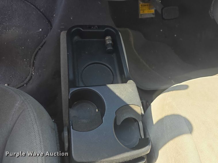 image for item EF3568 2003 Ford Taurus 