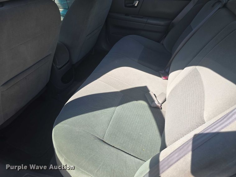 image for item EF3568 2003 Ford Taurus 