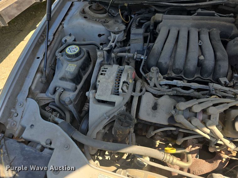 image for item EF3568 2003 Ford Taurus 