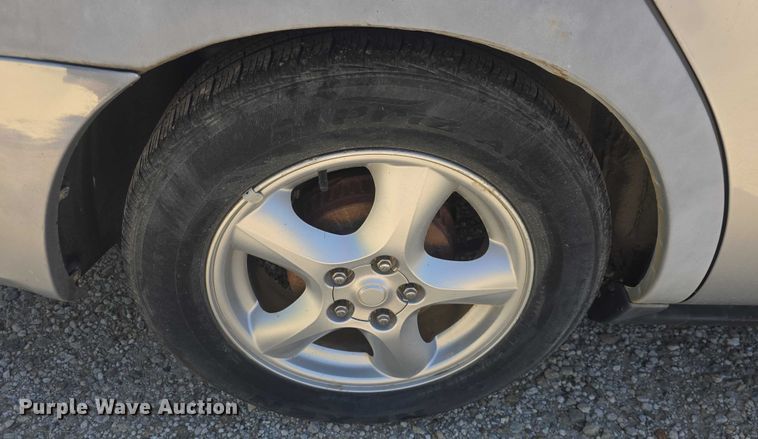 image for item EF3568 2003 Ford Taurus 