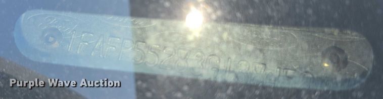 image for item EF3568 2003 Ford Taurus 