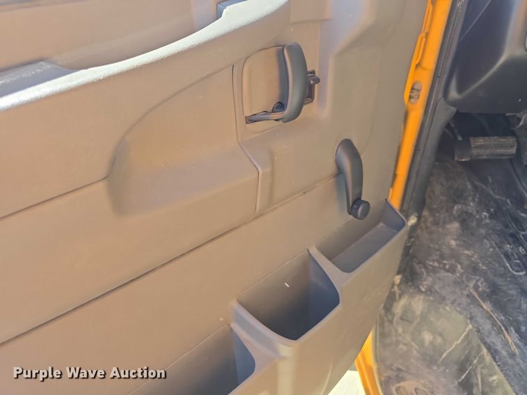 image for item EF3569 2012 Chevrolet Express school bus