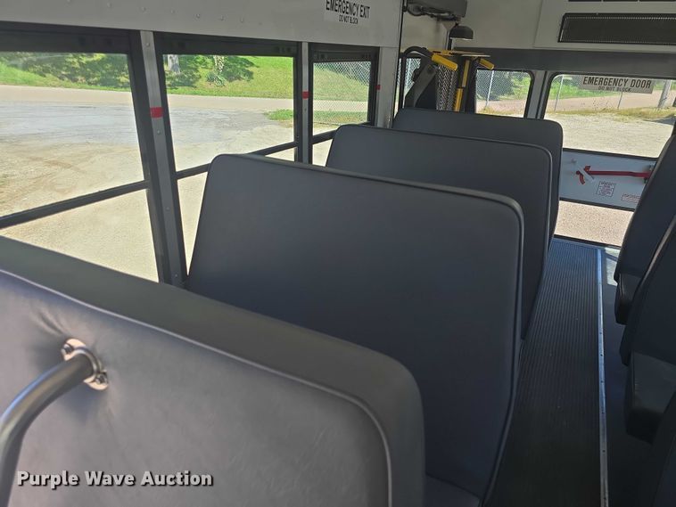 image for item EF3569 2012 Chevrolet Express school bus