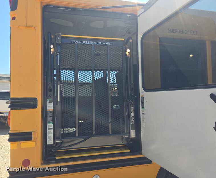 image for item EF3569 2012 Chevrolet Express school bus