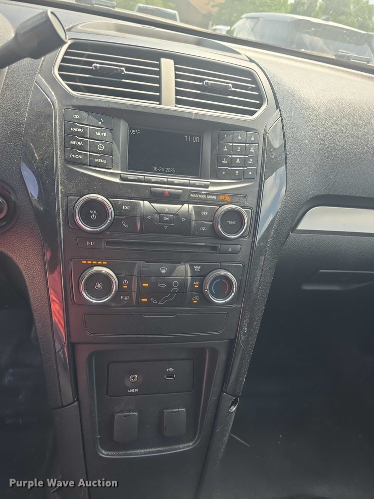 image for item EF3571 2017 Ford Explorer Police Interceptor SUV