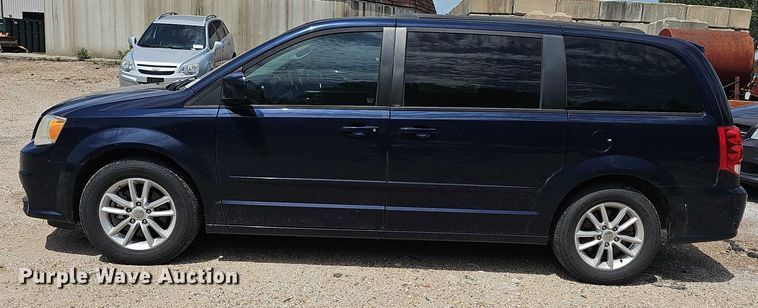 image for item EF3572 2014 Dodge Grand Caravan SXT van