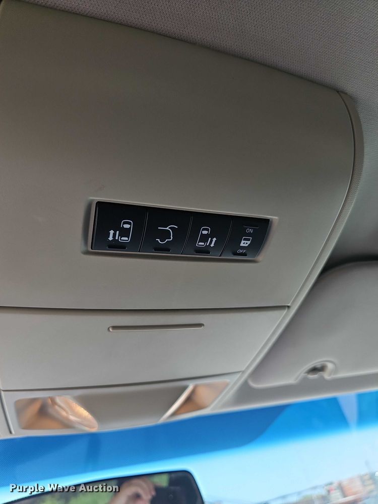 image for item EF3572 2014 Dodge Grand Caravan SXT van