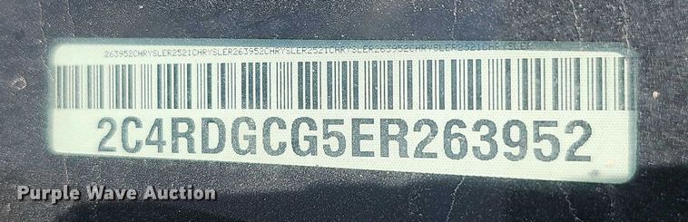 image for item EF3572 2014 Dodge Grand Caravan SXT van