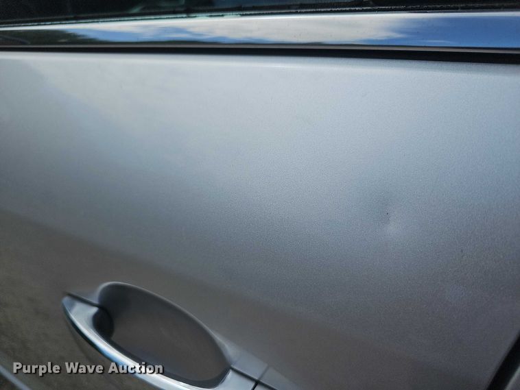 image for item EF3575 2012 Chevrolet Captiva Sport  SUV