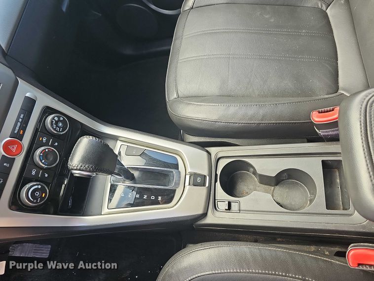 image for item EF3575 2012 Chevrolet Captiva Sport  SUV