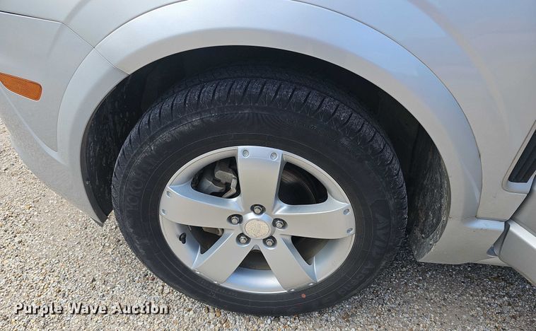 image for item EF3575 2012 Chevrolet Captiva Sport  SUV