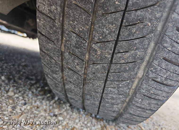 image for item EF3575 2012 Chevrolet Captiva Sport  SUV