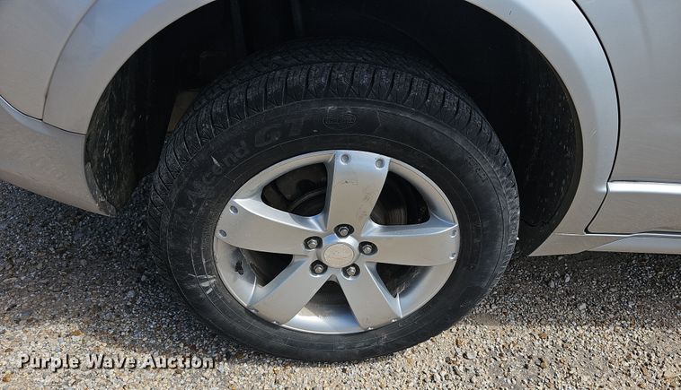 image for item EF3575 2012 Chevrolet Captiva Sport  SUV