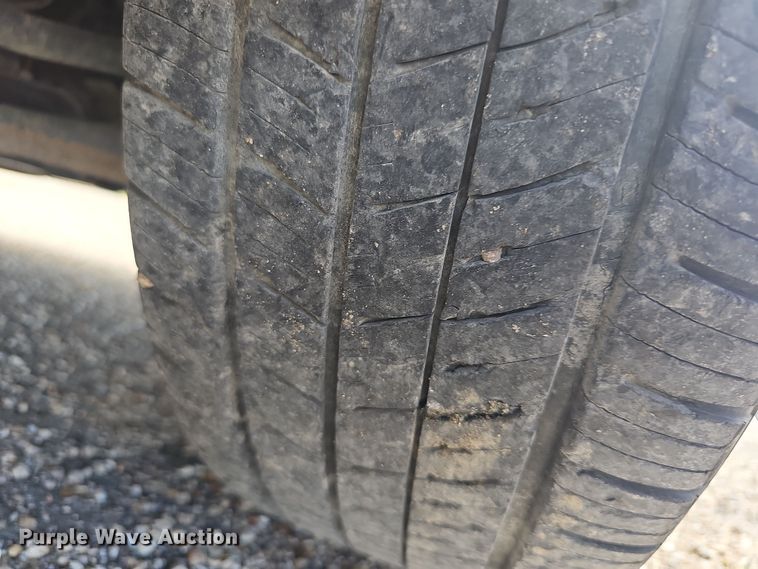 image for item EF3575 2012 Chevrolet Captiva Sport  SUV