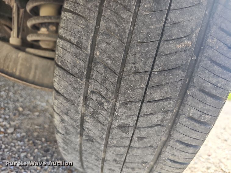 image for item EF3575 2012 Chevrolet Captiva Sport  SUV