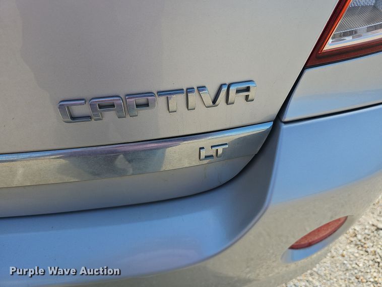 image for item EF3575 2012 Chevrolet Captiva Sport  SUV