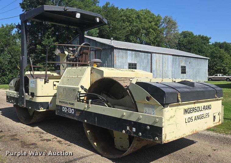 image for item EF3578 2000 Ingersoll Rand DD-130 double drum vibratory roller