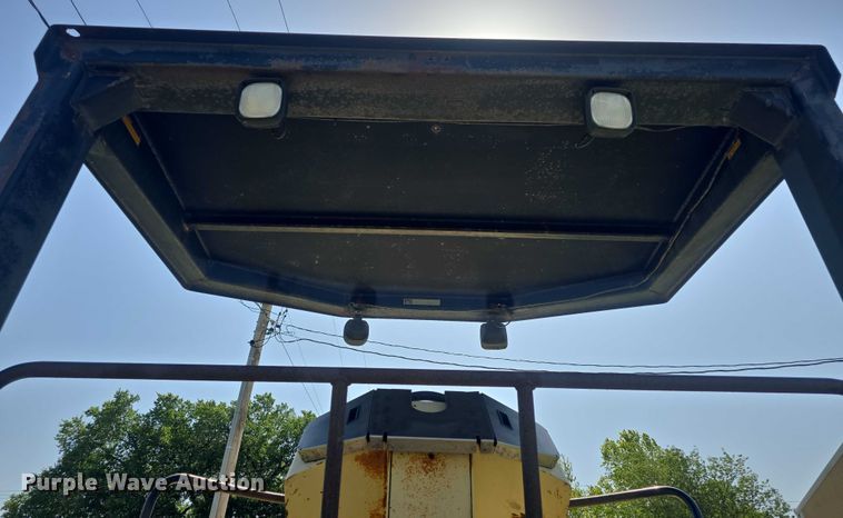 image for item EF3578 2000 Ingersoll Rand DD-130 double drum vibratory roller