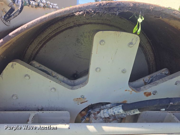 image for item EF3578 2000 Ingersoll Rand DD-130 double drum vibratory roller