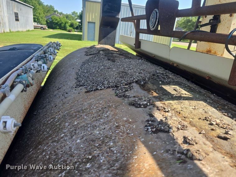 image for item EF3578 2000 Ingersoll Rand DD-130 double drum vibratory roller