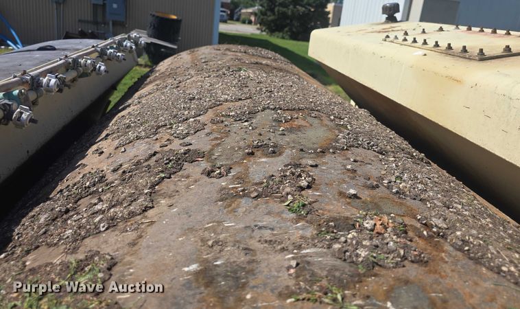 image for item EF3578 2000 Ingersoll Rand DD-130 double drum vibratory roller