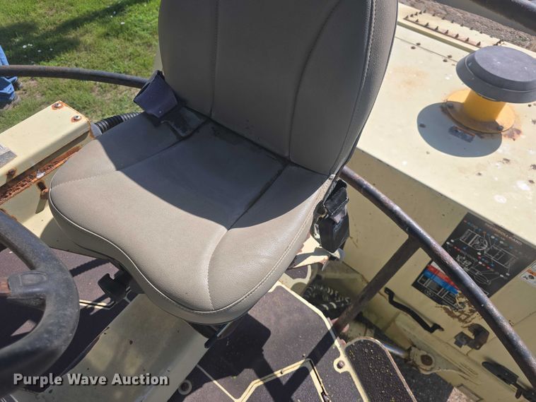 image for item EF3578 2000 Ingersoll Rand DD-130 double drum vibratory roller