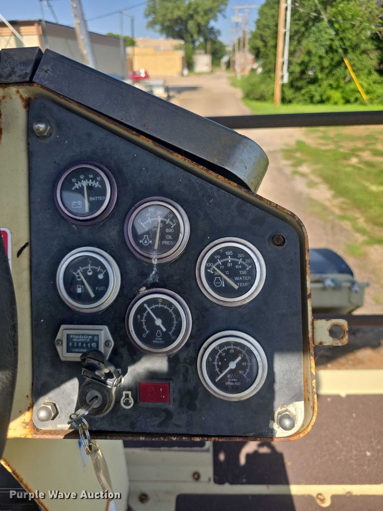 image for item EF3578 2000 Ingersoll Rand DD-130 double drum vibratory roller