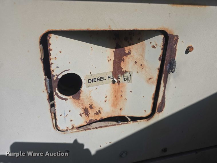 image for item EF3578 2000 Ingersoll Rand DD-130 double drum vibratory roller