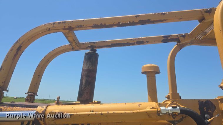 image for item EF3579 1987 Dresser 125E track loader